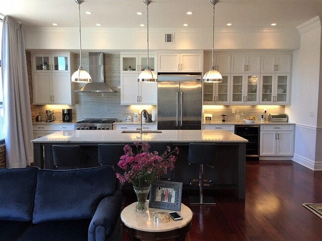 334 Barrow St Unit 2