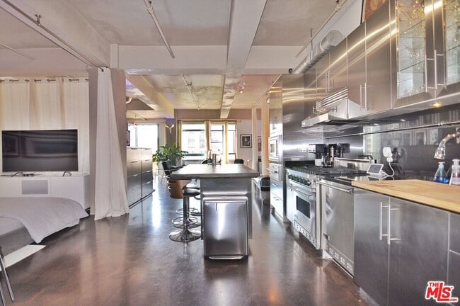 Building Photo - 849 S Broadway Unit 1009 Rental