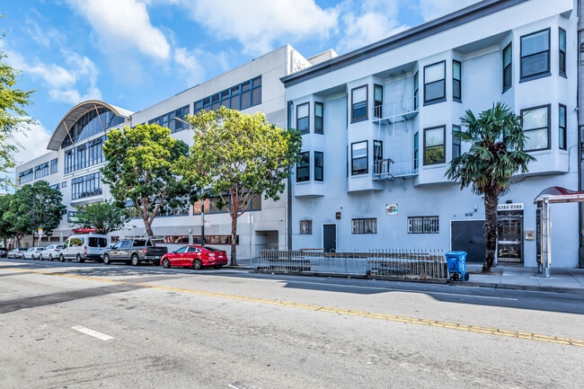 2385 Folsom
