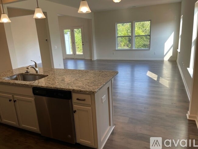 Photo - Large Townhome built 2021
