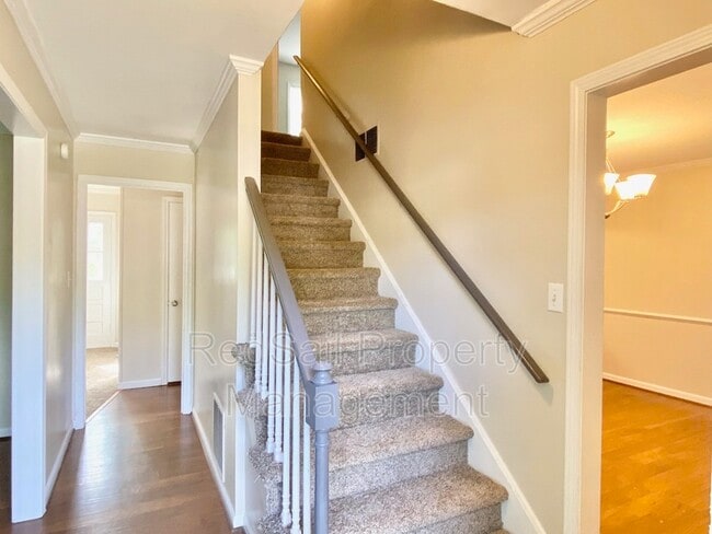 Photo - 224 Saddler Dr