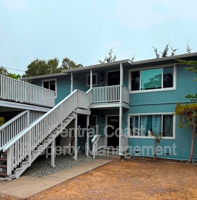 Building Photo - 822 Cedar St Rental