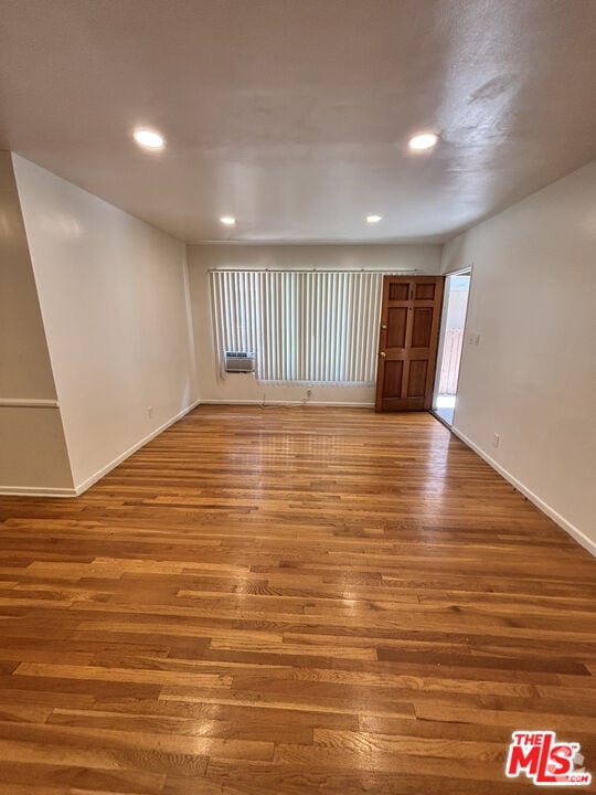 Building Photo - 918 S Bedford St Unit 1 Rental