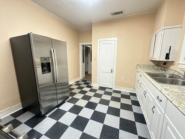 Photo - Cute and private....