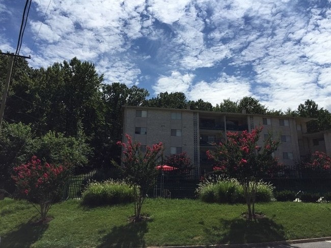 Calvert Hall Apartments