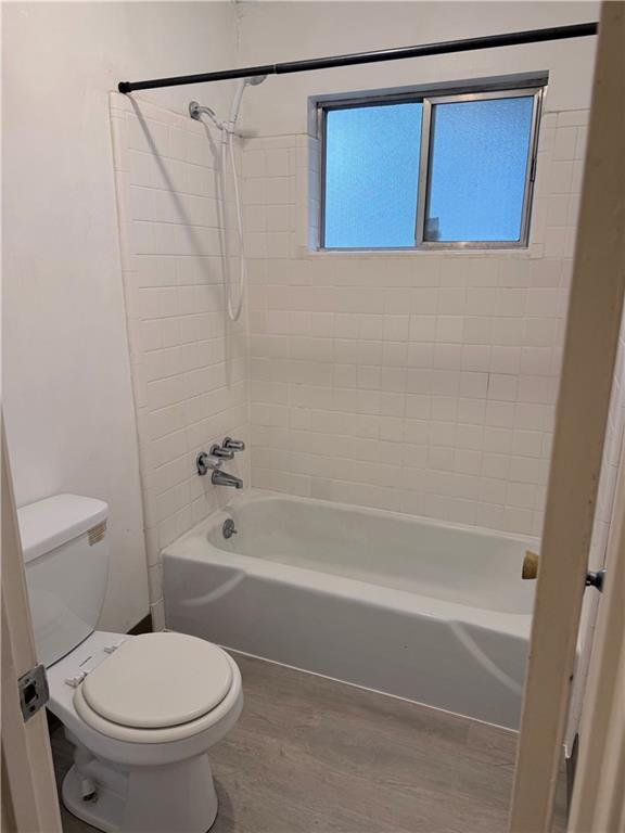 Building Photo - 3237 Abbeywood Dr