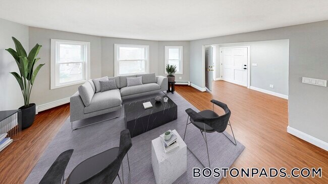Building Photo - 49 Rosedale St Unit 2
