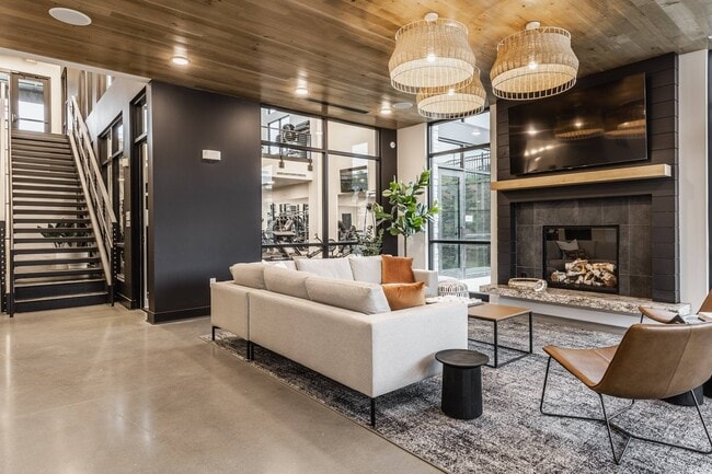 Urbane Resident Lounge