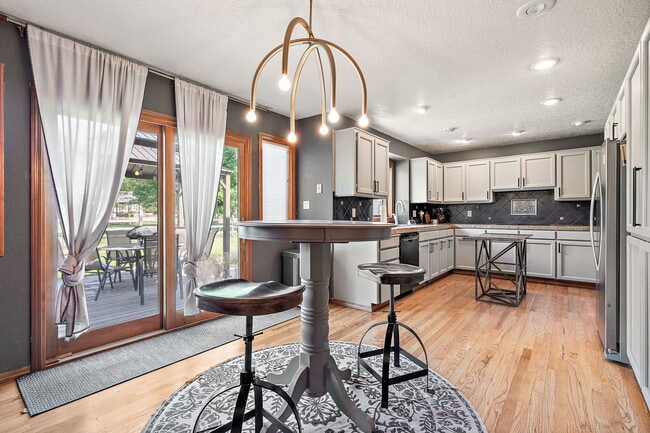 Photo - 4180 N Marcliffe Ave