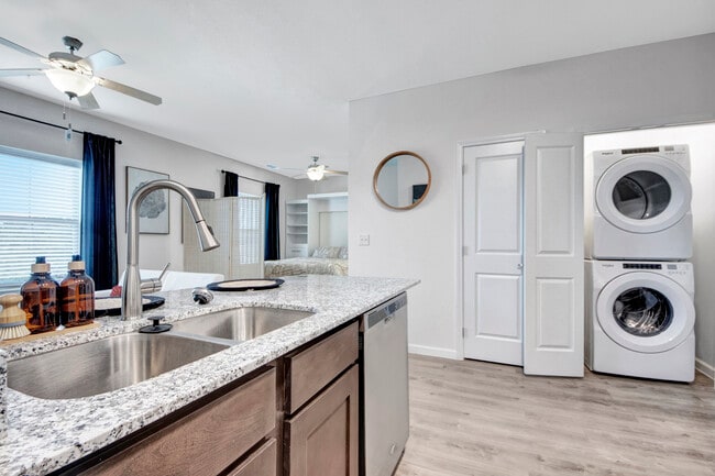 Photo - Lakeview Pointe - 55+ Community