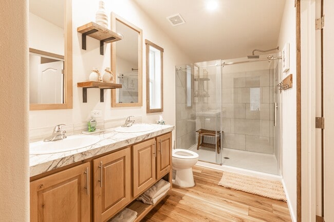 Photo - 188 Walleye Rd