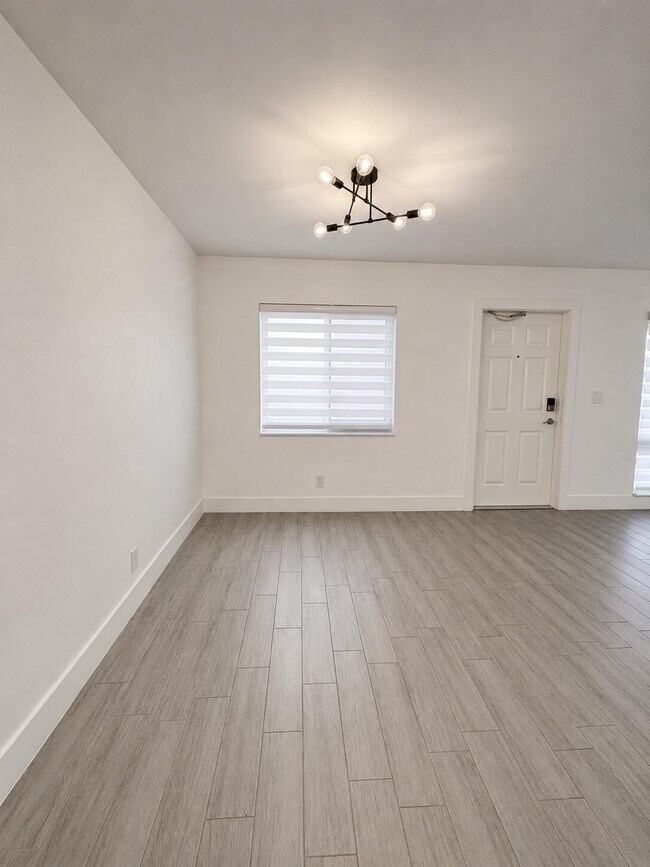 Photo - 134 NW 57th St