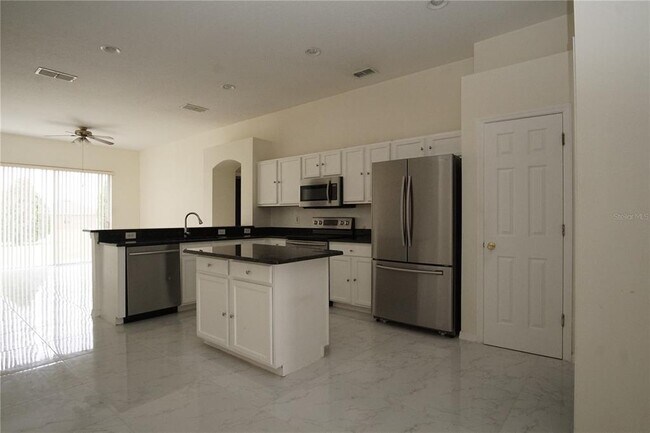 Photo - 248 Haversham Way