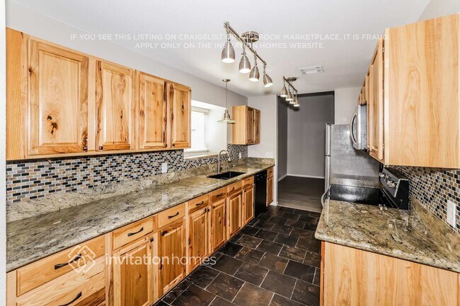 Photo - 7125 W Laurel Ln