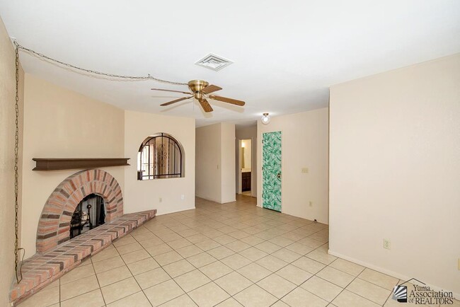 Photo - 2045 S 14th Ave Unidad 41