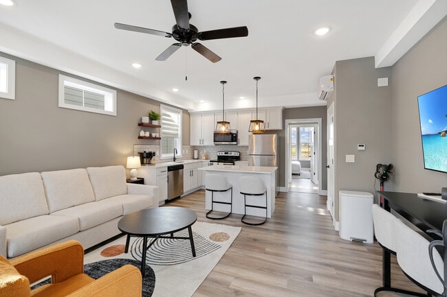 Photo - 214 Great Loop E Dr Unidad 2A