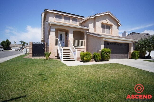 Charming Home Located Off of White Lane an... - Charming Home Located Off of White Lane an...