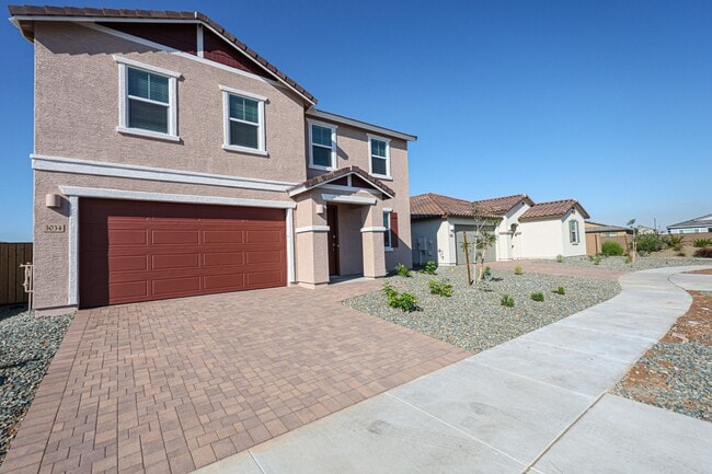 Photo - NEW 5 BEDROOM 3 BATHROOM HOME AVILABLE FOR RENT!