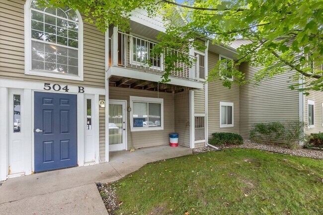 Photo - Heather Ridge Apartments