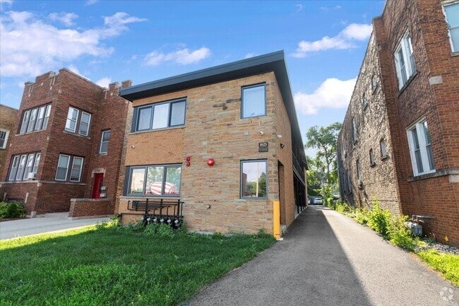 Building Photo - 1025 N Harlem Ave Unit A Rental