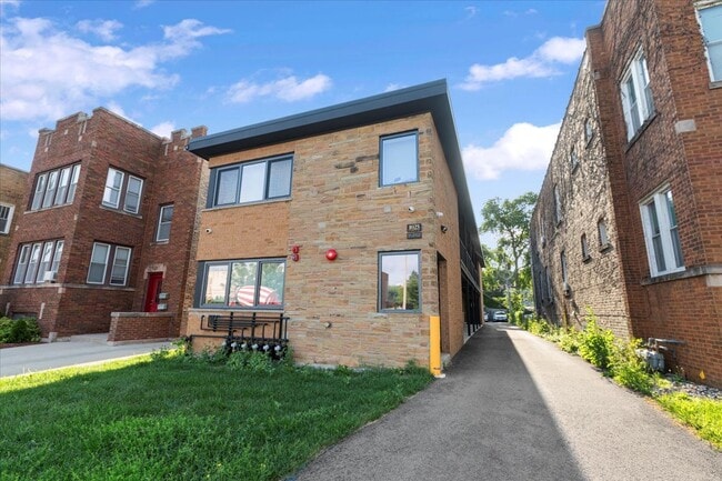 Photo - 1025 N Harlem Ave Condo Unit A