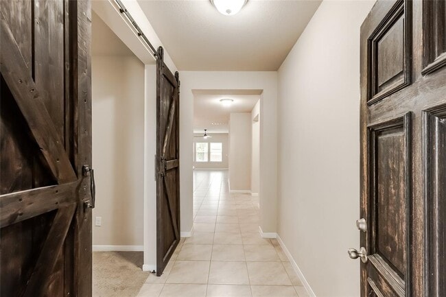 Photo - 6605 Kauai Ln