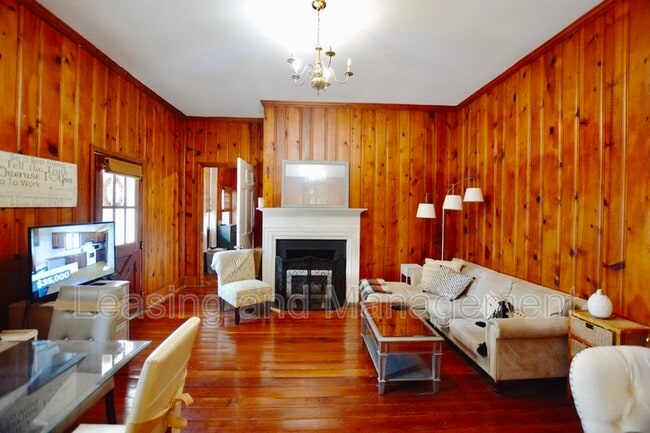 Photo - 21 Archdale St Unit H