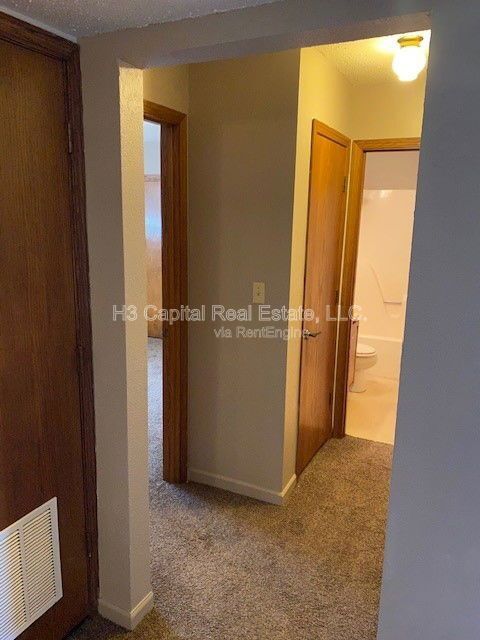 Photo - 2 Georgetown Dr