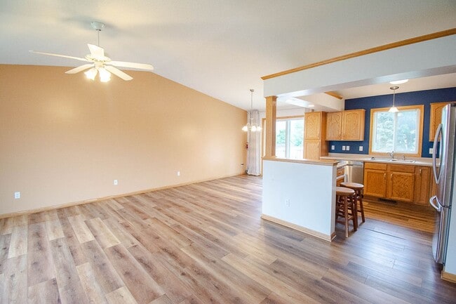 Photo - Fantastic NW Rochester home with great updates!