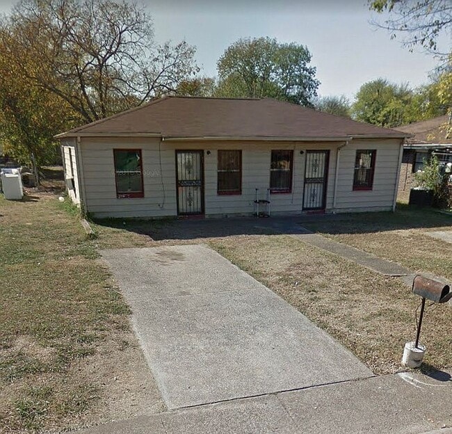 Building Photo - 2016-2018 Rawlings Unit 2018