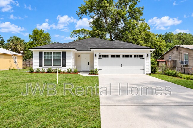 Building Photo - 2911 Tinsley Rd