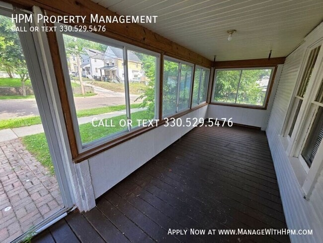 Photo - 2170 17th St SW