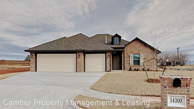 Photo - 4 br, 2 bath House - 14300 Covington Avenue