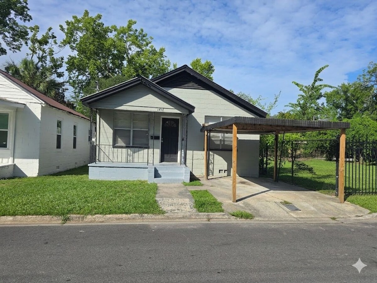 Photo - 1417 Church St