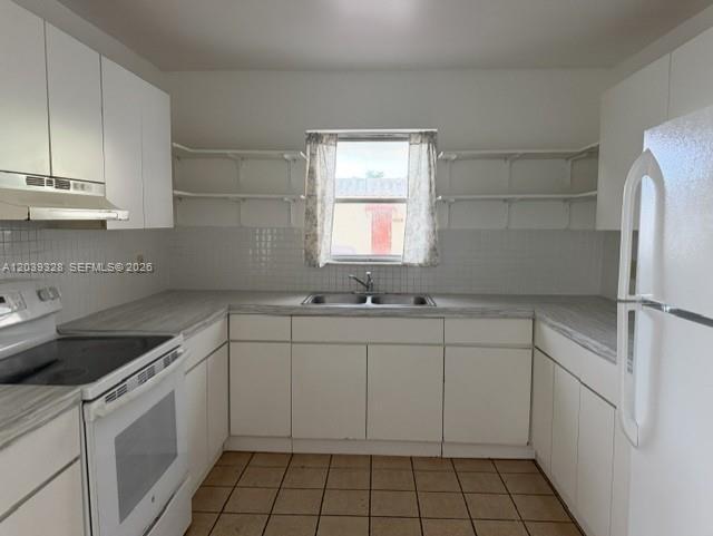 Building Photo - 2128 Roosevelt St Unit 3