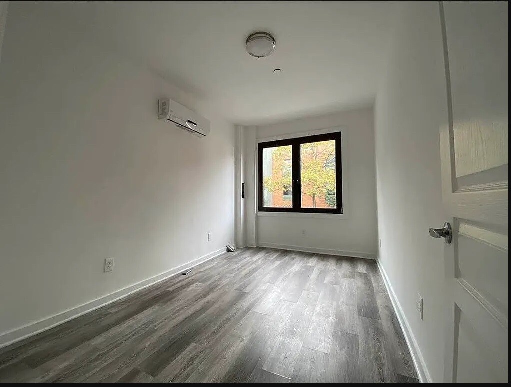 Photo - 28A Lawton St