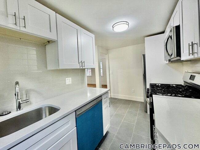 Photo - 38 Gibson St Unit 5B