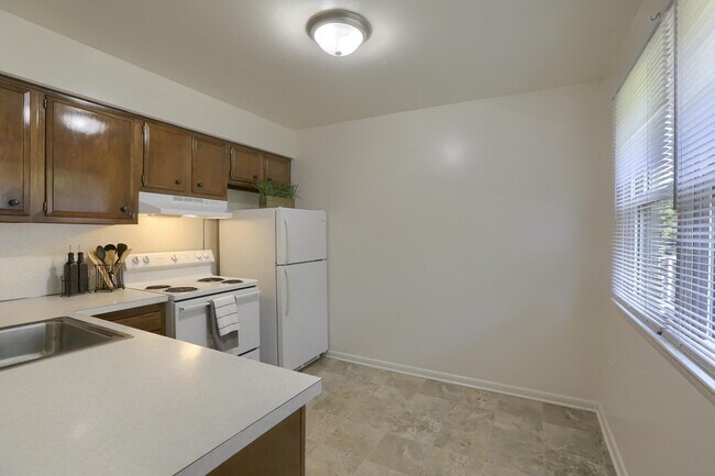 Photo - York Bonneview Apartments