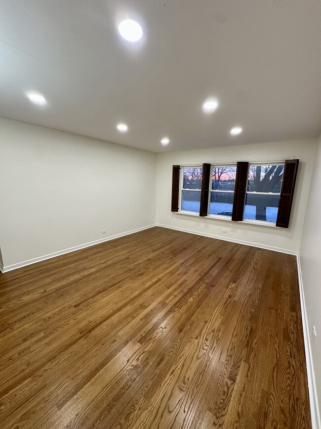 Photo - 6113 N Kedzie Ave Unit 2N