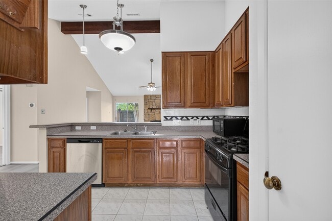 Photo - 14338 Royal Hill Dr