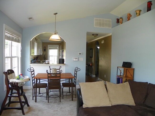 Photo - 4112 Huntsmoor Ln
