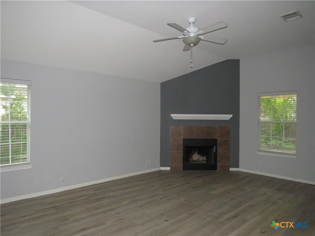 Photo - 18913 Leigh Ln