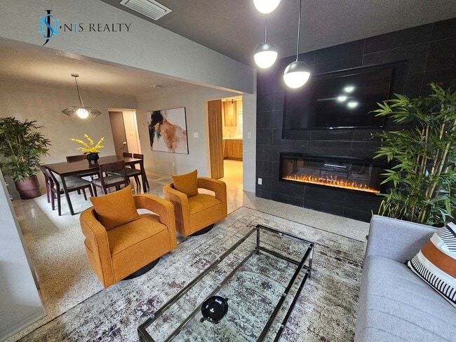 Photo - Classy Modern Renovation Home... true 3/2 ...