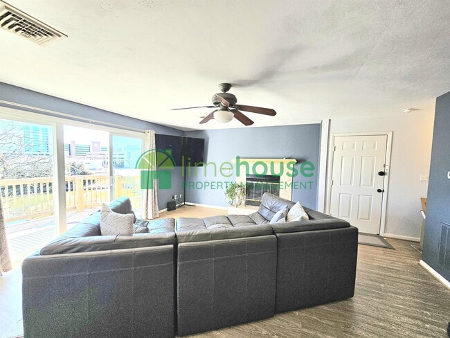 Building Photo - 311 Norfolk Ave Unit 1