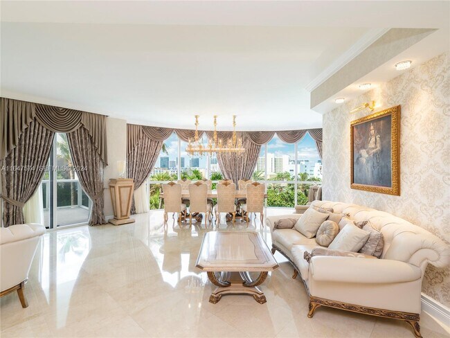 Photo - 18101 Collins Ave Unidad 601