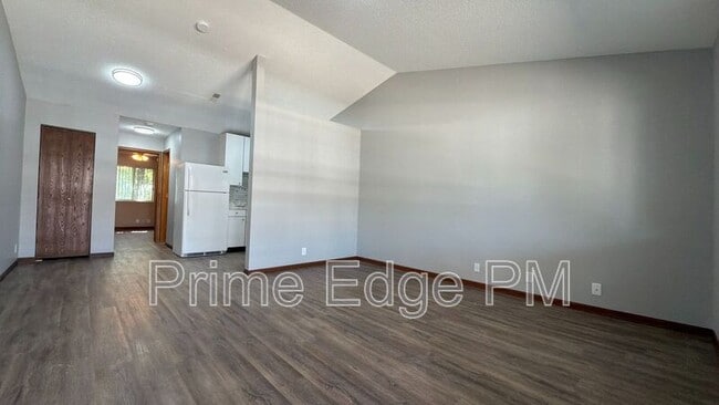 Photo - 4621 Prescott Ave