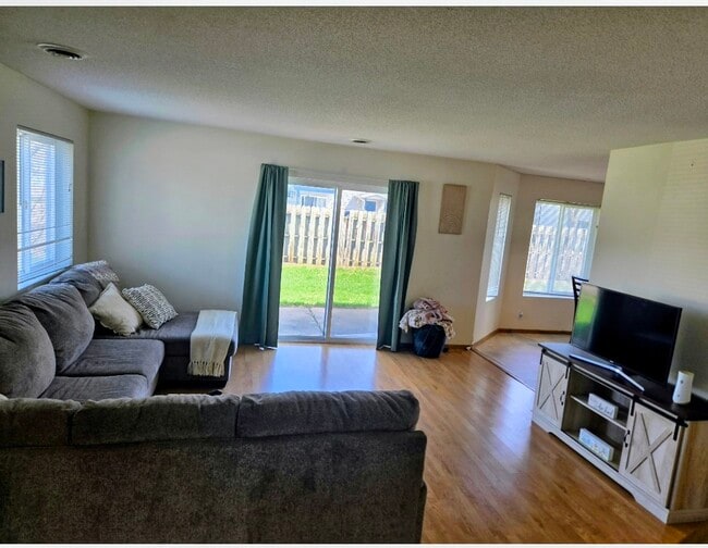 Photo - 2425 Bostrom Ct Unit TOWNHOME #3