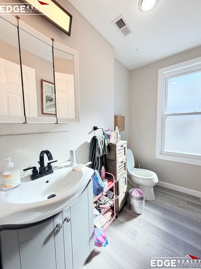 Photo - 66 Quint Ave