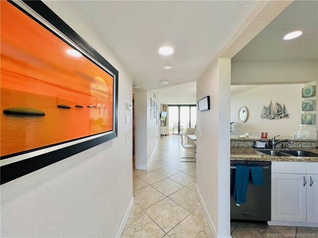 Photo - 4250 N Hwy A1A Unit 302