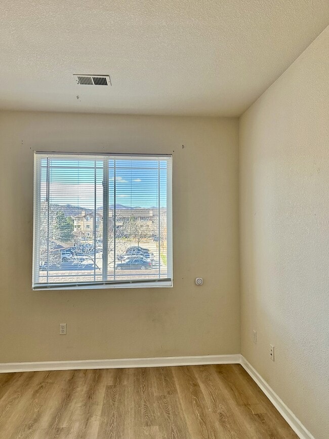 2nd bedroom. - 8412 S Holland Ct Unit #207